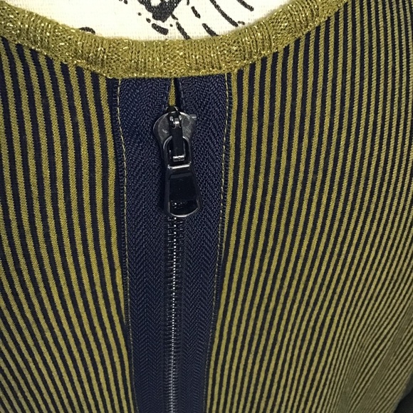 Naya Green and Navy Crew Neck Sweater Relaxed Fit - Picture 5 of 6